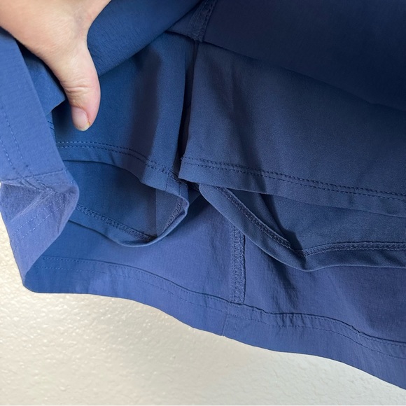 Eddie Bauer Blue Skort With Pockets Women’s Size Medium - Picture 4 of 7